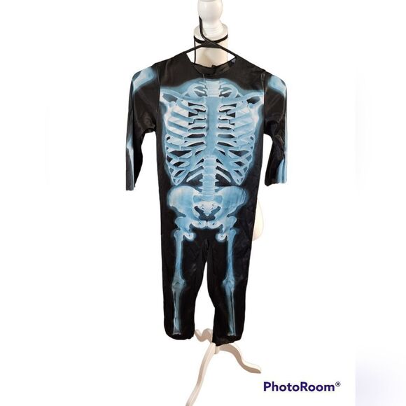 5/$25 Kids skeleton Halloween costume - Picture 1 of 2